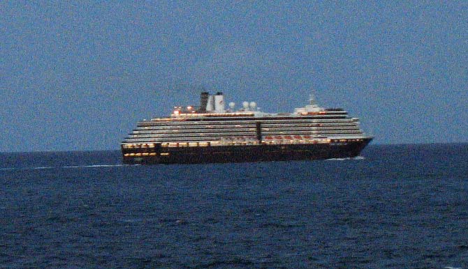 063 cruise ship.jpg